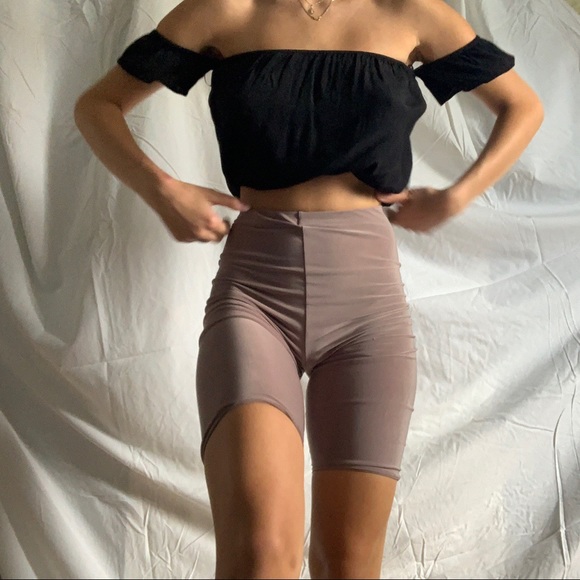 Bershka black crop top - Picture 3 of 3